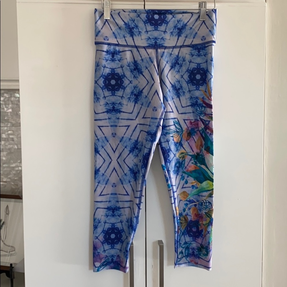 Jiva capri yoga pants S